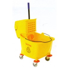 ถังผ้าบีบผ้าม็อป 43X54X46 cm. แชมเปี้ยน CHAMPION