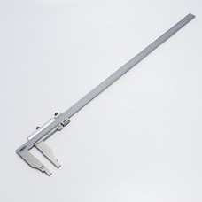 I111-1214-600 เวอร์เนียร์ 0-600MM/0-24 G0.02 INSIZE