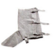 LL-123 สนับแข้งหนังท้องสีขาวมีซับในแบบสายรัดเข็มขัด ความยาว 13 นิ้ว หนา 1.3 มม.